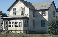 Pre-foreclosure in  JACKSON AVE Davenport, IA 52802