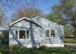 Pre-foreclosure in  ROSE LN East Saint Louis, IL 62207