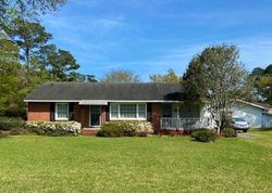 Pre-foreclosure in  SEITTER ST Georgetown, SC 29440