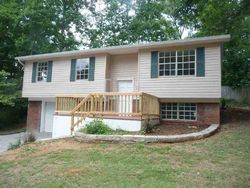 Pre-foreclosure in  GOLD POINTE DR NE Cleveland, TN 37312