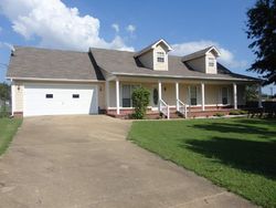 Pre-foreclosure Listing in MISS HELEN CIR BRIGHTON, TN 38011