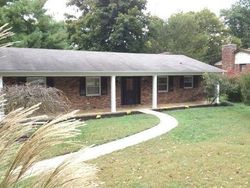 Pre-foreclosure in  COVENTRY RD Knoxville, TN 37923