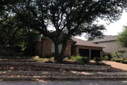 Pre-foreclosure in  SCULL CREEK DR Austin, TX 78730