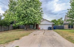 Pre-foreclosure in  COLONY CT Fort Worth, TX 76131