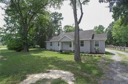 Pre-foreclosure in  COURTHOUSE RD Chesterfield, VA 23832
