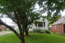 Pre-foreclosure in  LARUE DR Dayton, OH 45429