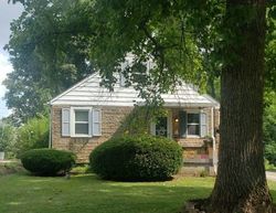 Pre-foreclosure in  WINDEMERE DR Dayton, OH 45429