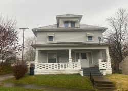 Pre-foreclosure in  ROSEHILL AVE Newark, OH 43055