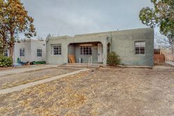 Pre-foreclosure in  MANZANO ST NE Albuquerque, NM 87108