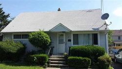 Pre-foreclosure Listing in RYLE AVE LITTLE FALLS, NJ 07424