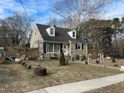 Pre-foreclosure in  UNITED STATES AVE Clementon, NJ 08021