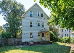 Pre-foreclosure in  E PEARL ST New Haven, CT 06513