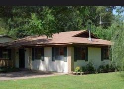 Pre-foreclosure in  LINDALE ST Clinton, MS 39056