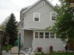 Pre-foreclosure in  JESSIE ST Saint Paul, MN 55130