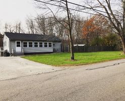 Pre-foreclosure Listing in LELAND HILL RD SUTTON, MA 01590