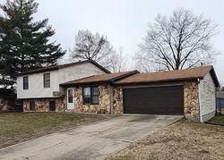 Pre-foreclosure Listing in REYNOLDS ST MADISON, IL 62060