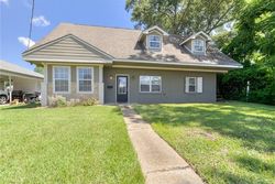 Pre-foreclosure in  JERRY ST Belle Chasse, LA 70037
