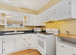 Pre-foreclosure in  GOODWIN DR Park Ridge, IL 60068