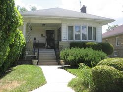 Pre-foreclosure in  S 17TH AVE Maywood, IL 60153