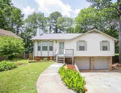 Pre-foreclosure in  VERA CRUZ DR Birmingham, AL 35235