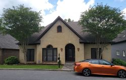 Pre-foreclosure in  CROSS BRIDGE DR Birmingham, AL 35216