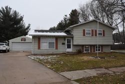 Pre-foreclosure in  SHARMAN PL Fort Madison, IA 52627