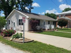 Pre-foreclosure Listing in W CLAY ST MOUNT PLEASANT, IA 52641