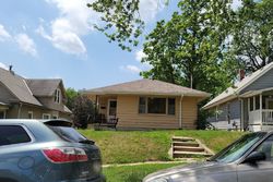Pre-foreclosure in  25TH ST Sioux City, IA 51104