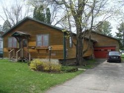 Pre-foreclosure in  ANSBOROUGH AVE Waterloo, IA 50701