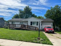 Pre-foreclosure in  W 72ND PL Merrillville, IN 46410