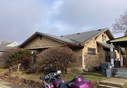 Pre-foreclosure in  DELAWARE ST Anderson, IN 46016