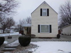 Pre-foreclosure Listing in S J ST ELWOOD, IN 46036