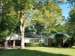 Pre-foreclosure in  OAKWOOD TRL Indianapolis, IN 46260