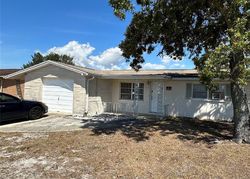  Solar Dr, Holiday FL