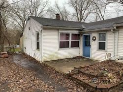 Pre-foreclosure in  ROLLING ACRES DR Amelia, OH 45102