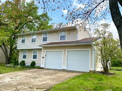 Pre-foreclosure in  BROOKVIEW DR Batavia, OH 45103