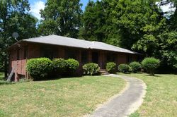 Pre-foreclosure in  BENJAMIN E MAYS DR SW Atlanta, GA 30311