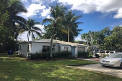 Pre-foreclosure in  SW 29TH ST Fort Lauderdale, FL 33315