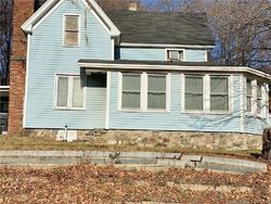 Pre-foreclosure Listing in ROCKWELL RD DANBURY, CT 06811