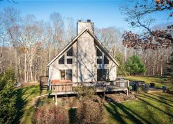Pre-foreclosure Listing in DOLLDORF RD KENT, CT 06757