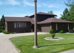 Pre-foreclosure in  ORCHARD LN Beecher, IL 60401