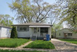 Pre-foreclosure in  DETROIT ST Dearborn Heights, MI 48125