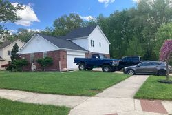 Pre-foreclosure in  ANDREW BLVD Flat Rock, MI 48134