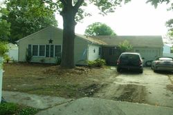 Pre-foreclosure in  SANLUN LAKES DR Hampton, VA 23666