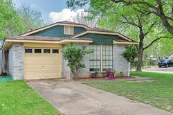 Pre-foreclosure in  BEAVERHOLLOW DR Houston, TX 77084