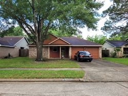 Pre-foreclosure in  MEADOWHILL DR Spring, TX 77388