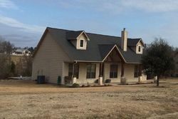 Pre-foreclosure in  STONE CREEK LN Montgomery, TX 77316