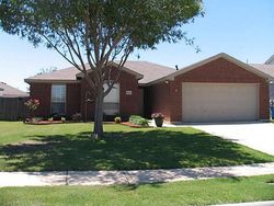 Pre-foreclosure in  LAKE POINTE DR Little Elm, TX 75068