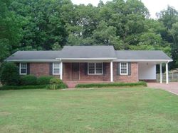 Pre-foreclosure Listing in HENDERSON DR FAYETTEVILLE, TN 37334