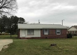 Pre-foreclosure Listing in INDIAN BRANCH RD DARLINGTON, SC 29532